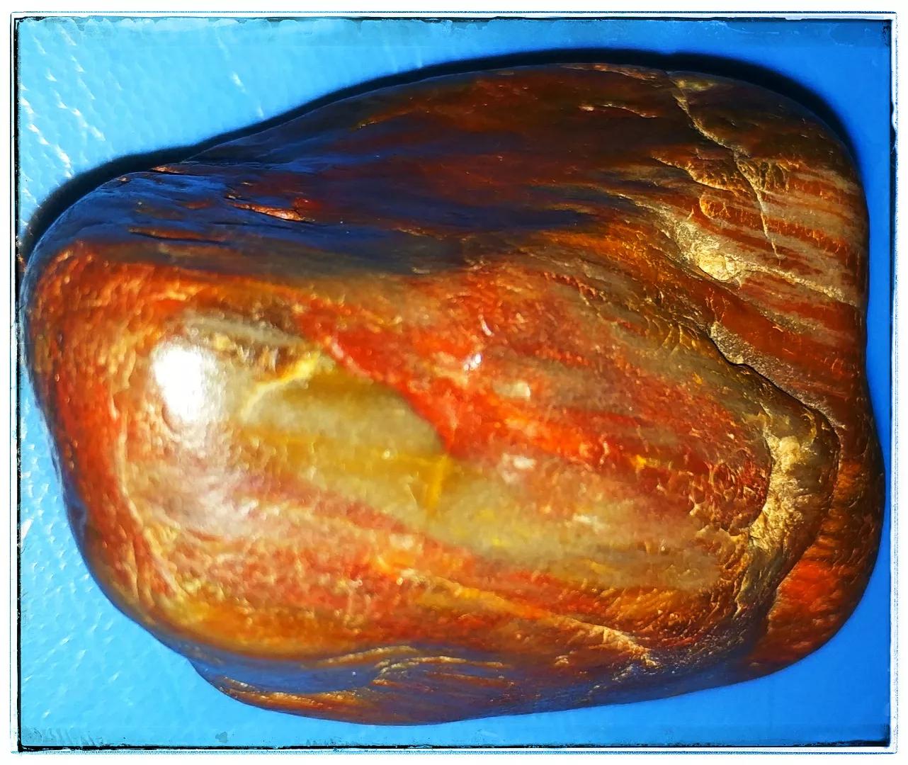 硅化木为什么含铁,硅化木为什么很重