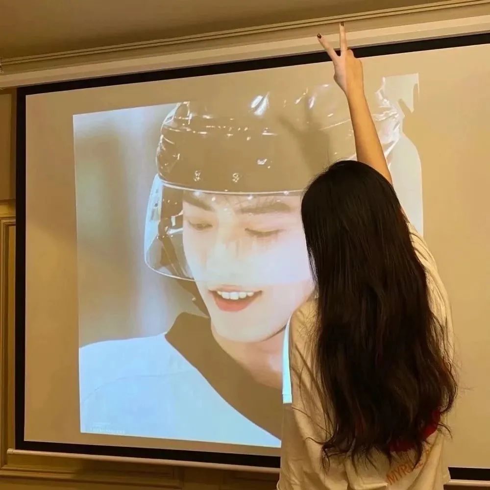 热门朋友圈封面背景图