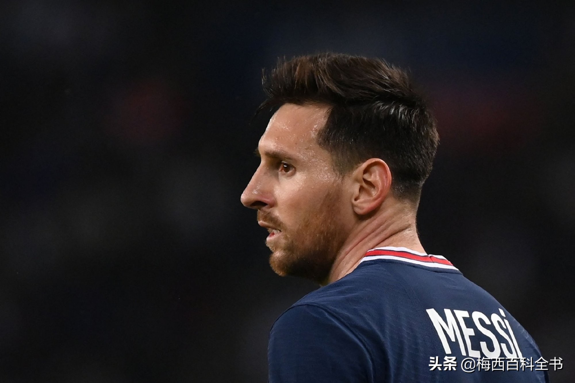 有法甲球员用梅西来举例,表示他不是梅西,所以自己并非救世主