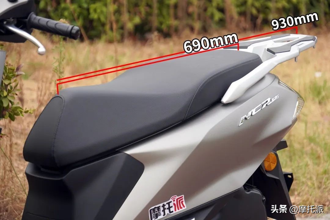 本田ncr125和铃木uy125实测,五羊本田摩托车踏板ncr125价格