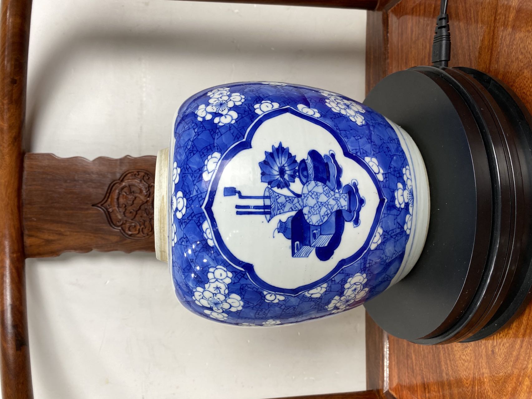 清冰梅瓷器,冰梅瓷器有没有官窑款式