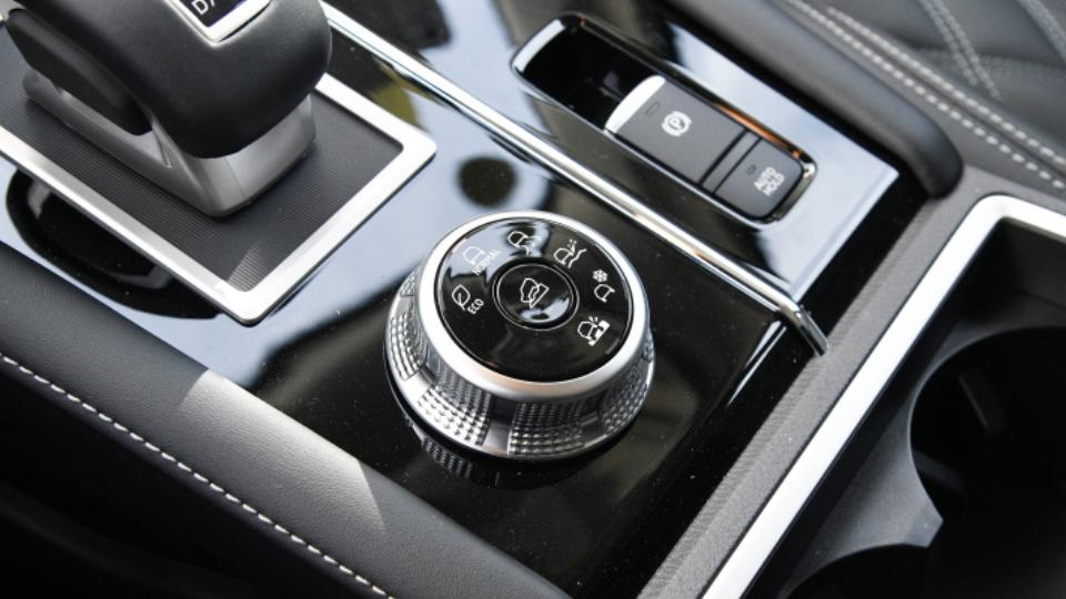 18年广汽三菱欧蓝德还值多少钱,广汽三菱欧蓝德价格可以降4万吗