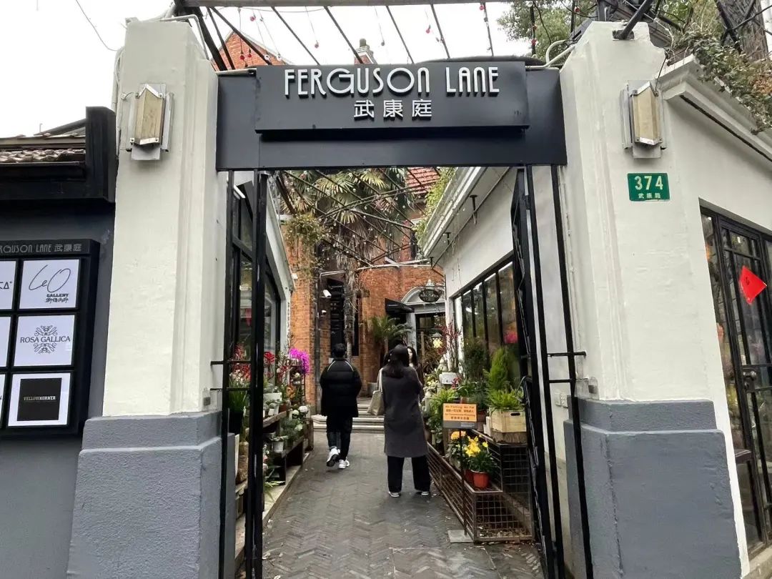 国产玫瑰价格上涨！“520、1314”花束成为限定主打款~