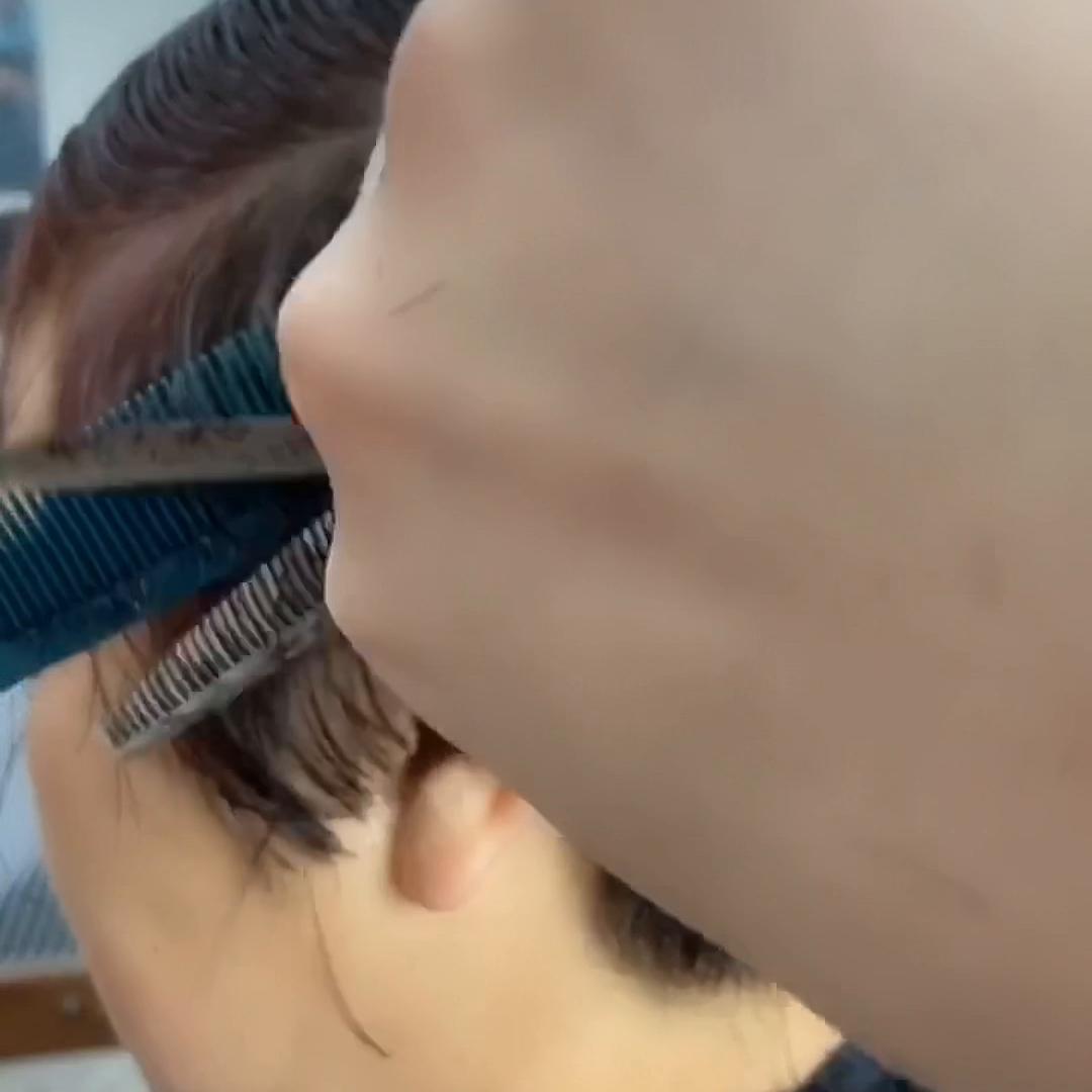 剪发新手入门教程视频,美发新手剪发入门教程