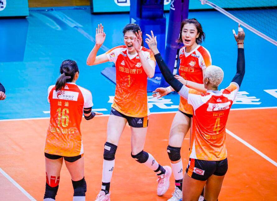 李盈莹对于中国女排的评价,李盈莹为何不留洋打球