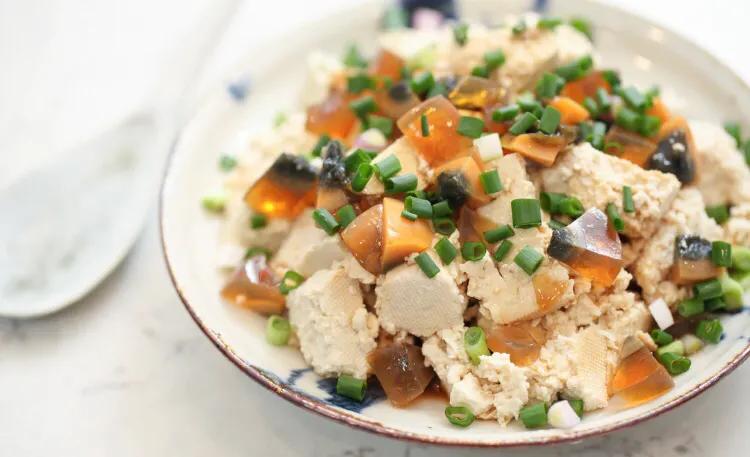 建议中老年别太节俭多吃这五种菜,老年人多吃五种高蛋白食物