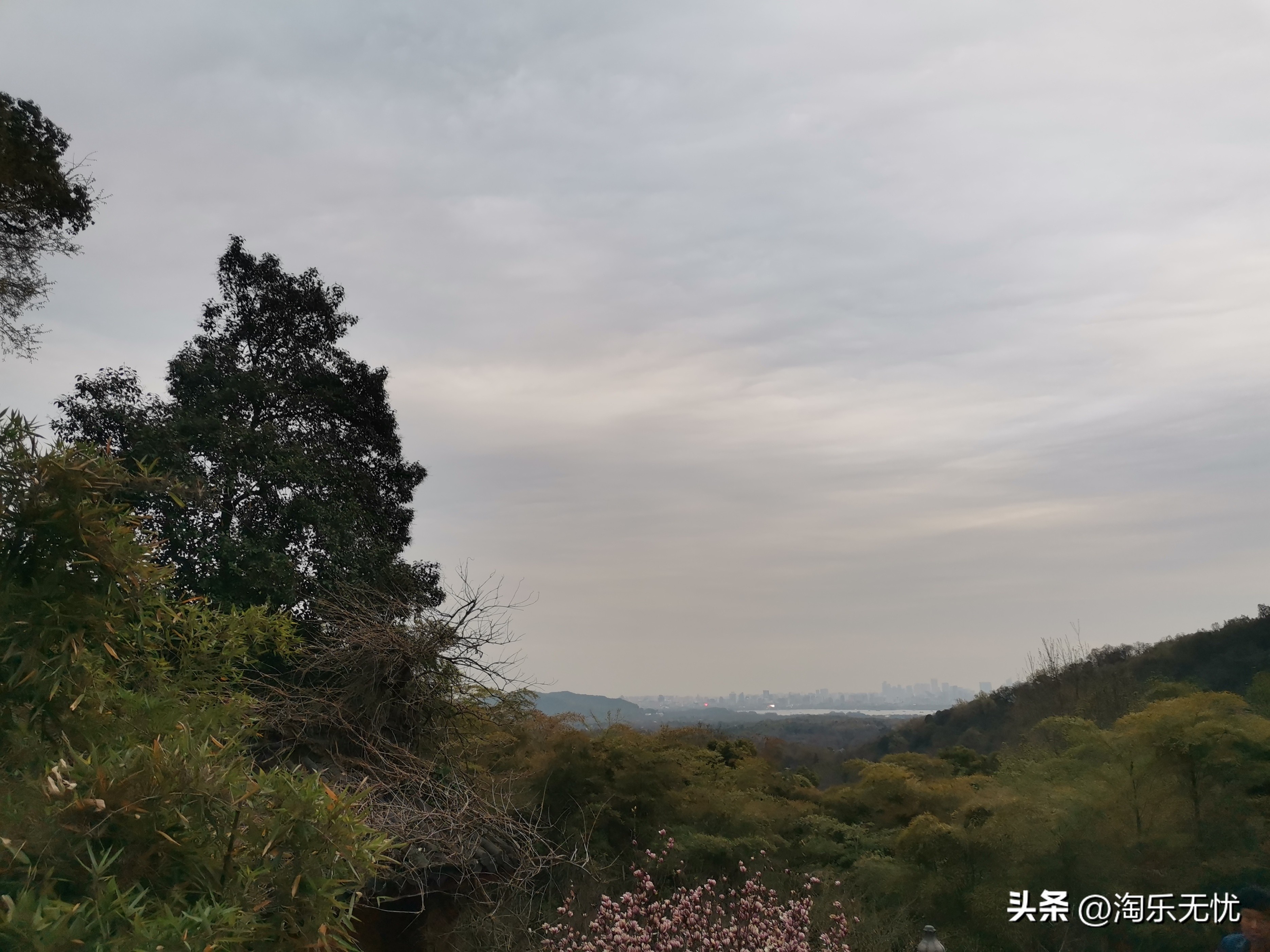 灵隐飞来峰爬上灵隐寺需要多久,杭州景点飞来峰和灵隐寺介绍