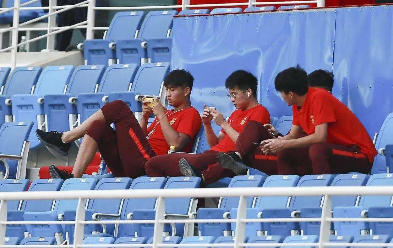 我们的乡村联赛：为何比国家级赛事更受瞩目？