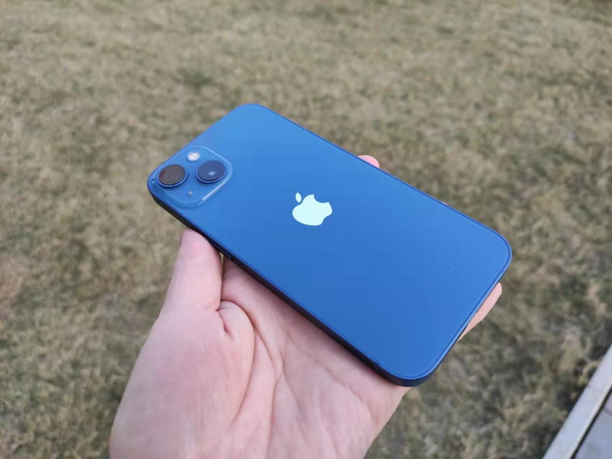 第一次用苹果iphone13值得入手吗,iphone13使用一年过后评测