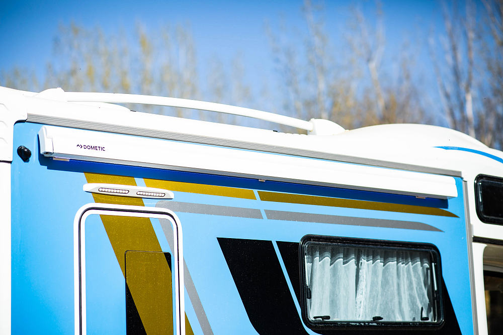 2023款最新国产c型小额头房车,商务房车推荐50万c型豪华房车