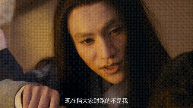 演戏靠念数字，成港片教科书？怪人掀起港片新潮，这次还顶得住吗