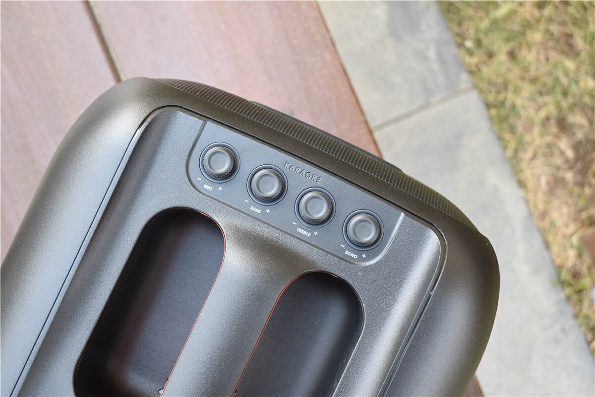 jblpartybox蓝牙音箱测评,JBLPartybox音箱测评