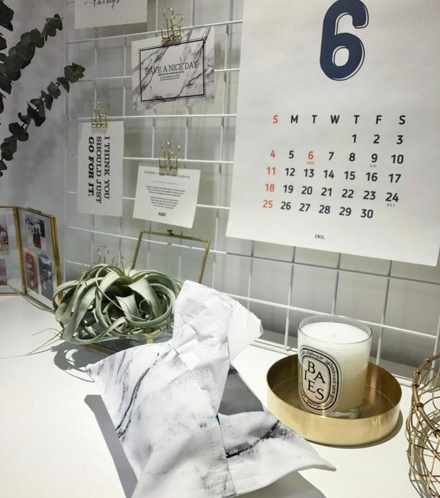 她拒绝断舍离，入住三年依旧把家收拾得井井有条，堪称教科书收纳