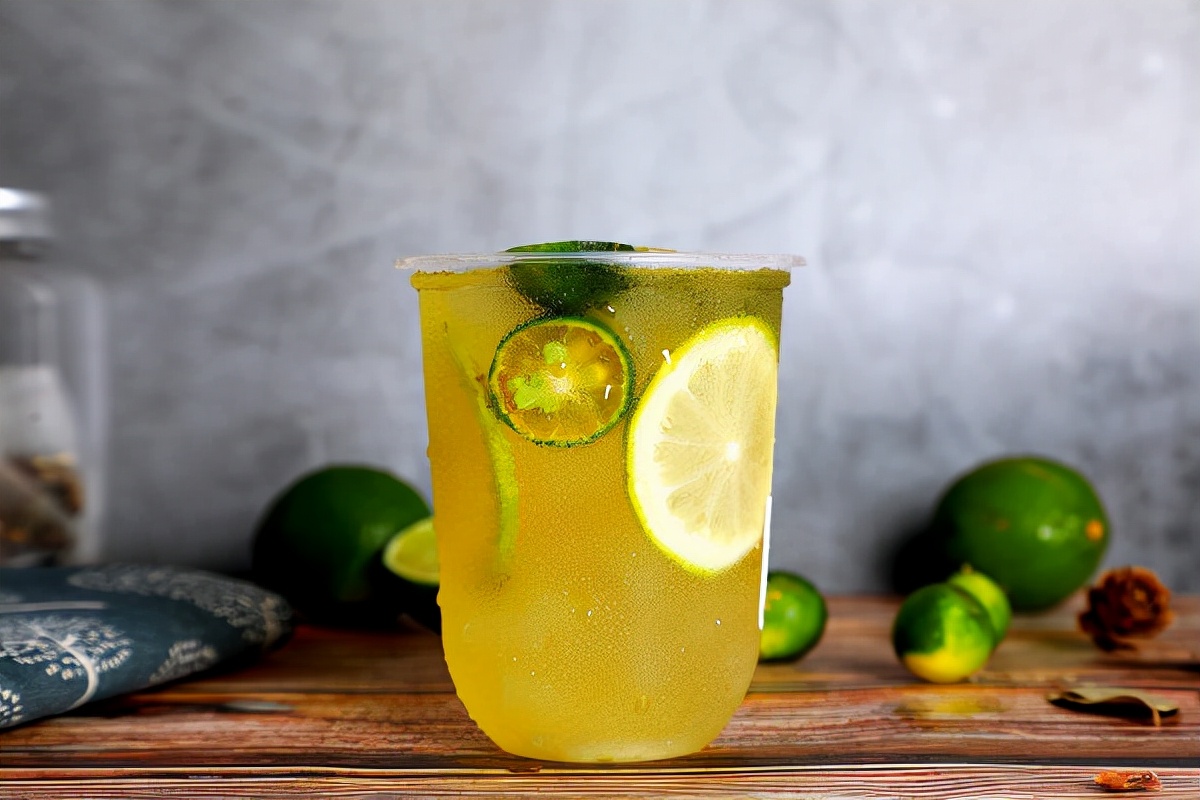 牛奶跟红茶可以直接混合成奶茶吗,白糖红茶奶茶