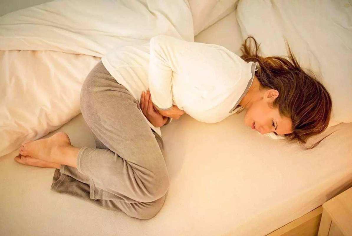 女性隐私部位的毛有啥用？假如剃干净了会怎么样？别羞于了解