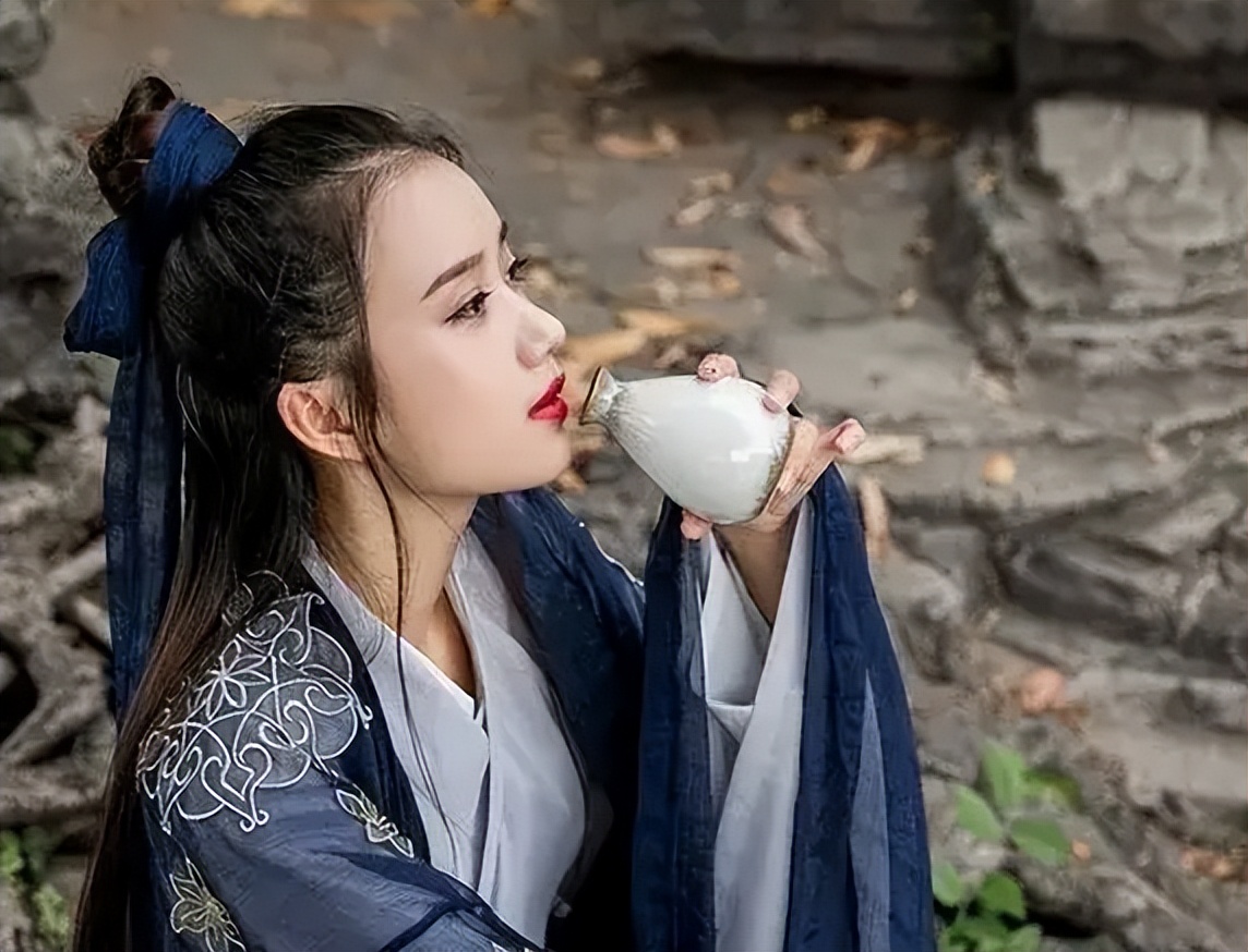 祝酒词霸气诗词,最佳的祝酒诗词