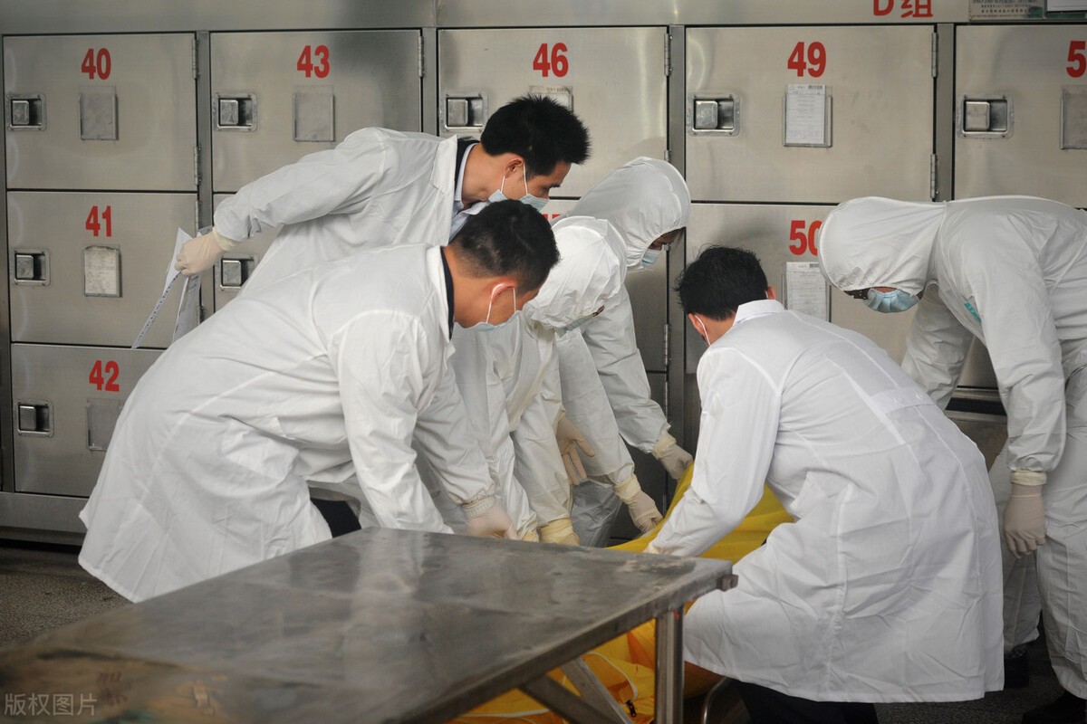 假死的人被推进火化炉还能自救吗,假死的人送进火化炉可以逃生吗