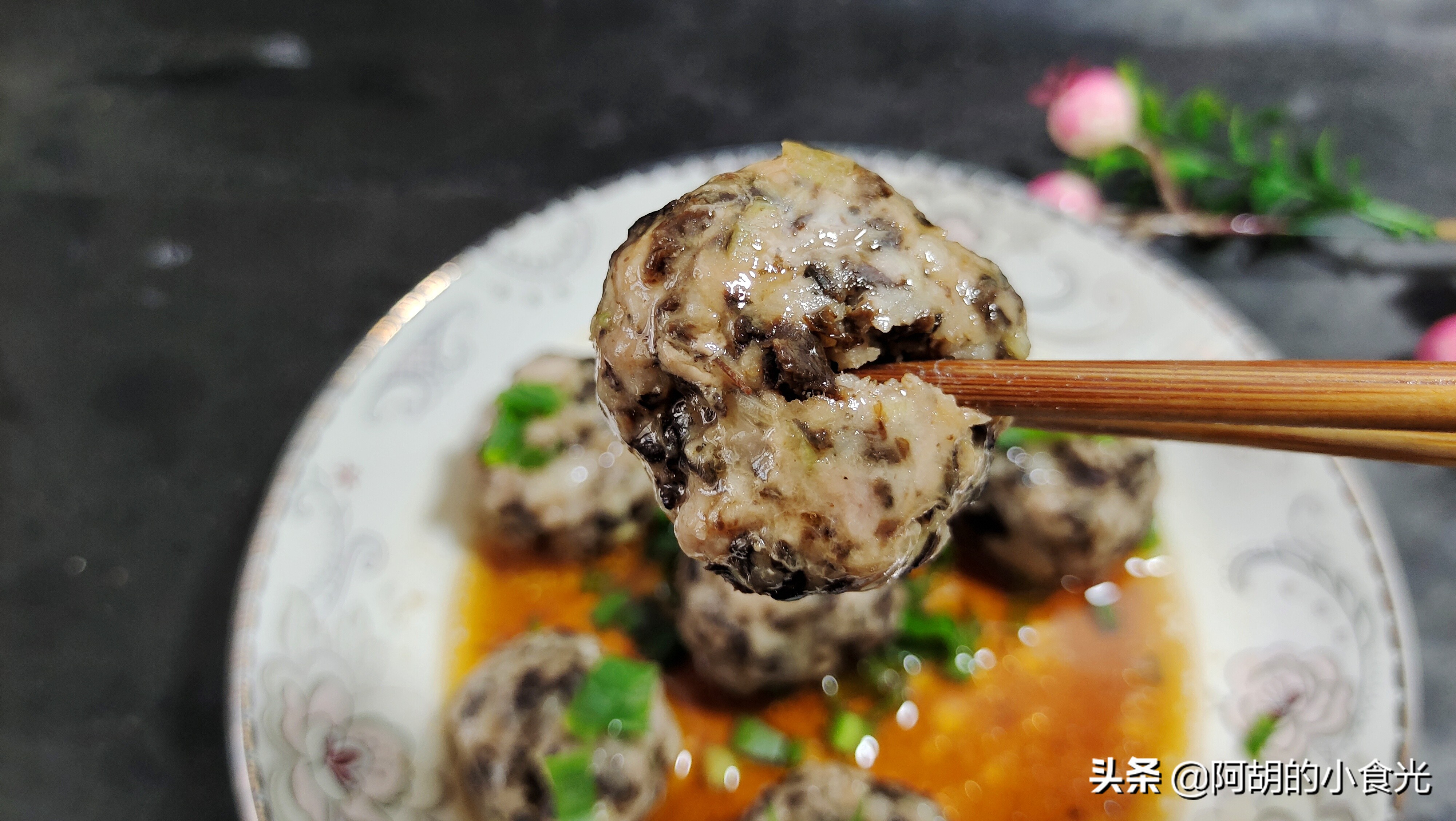 梅菜扣肉米饭怎么做好吃,下饭神器梅干菜扣肉