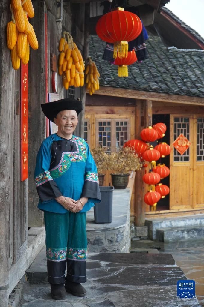 人民江山歌曲,人民江山万年红女声独唱