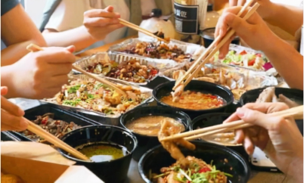 啥叫一次性塑料餐盒,一次性塑料餐盒是什么