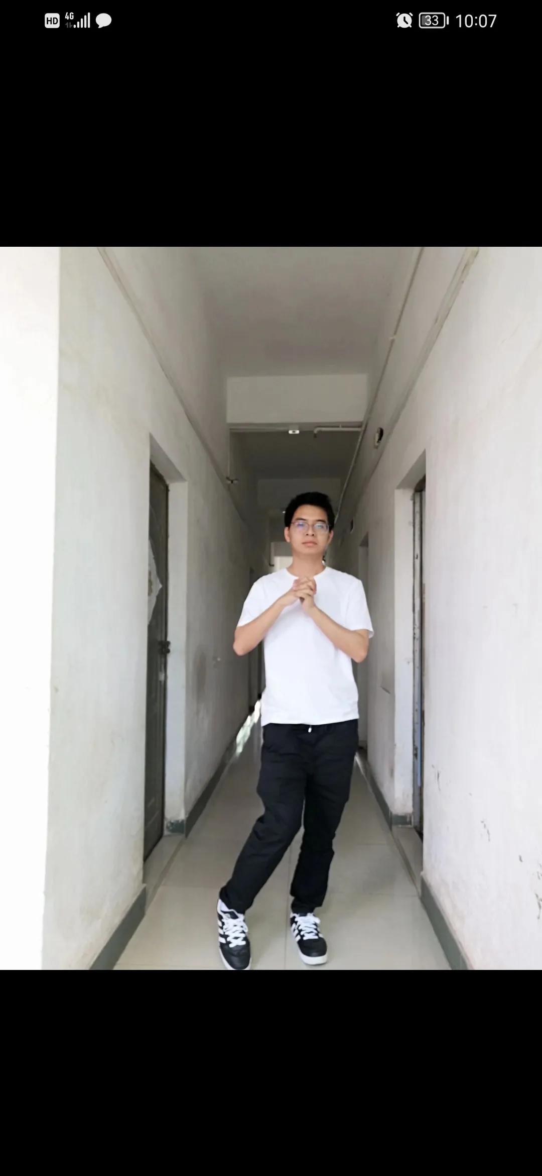 如何用手机一边看字一边录音,如何全神贯注的听书