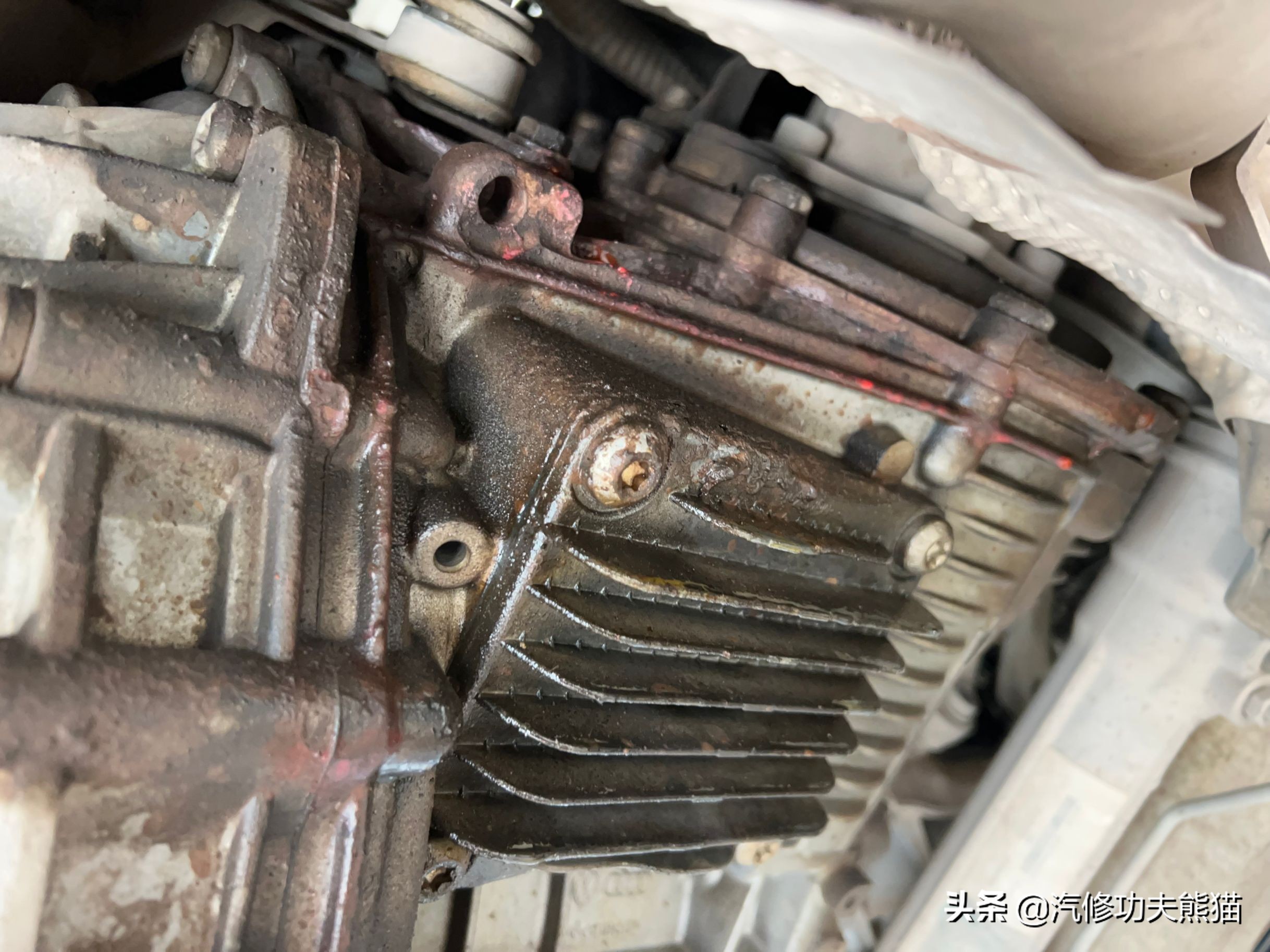 老车翻新修复奥迪a4,修复报废奥迪a4