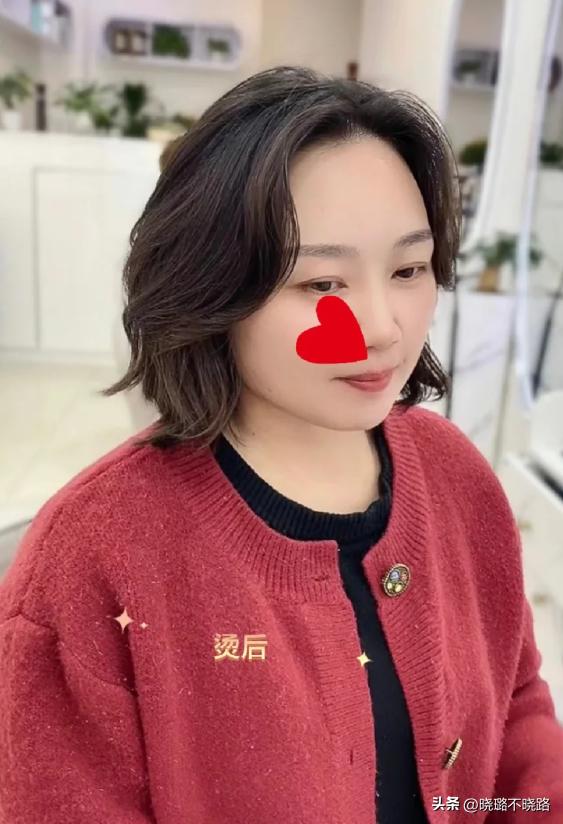 40岁脸大减龄的齐肩烫发,2020年时尚减龄齐肩烫发