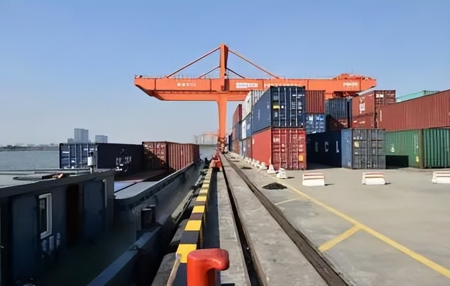 国内集运国外,浙江集运欧洲费用标准