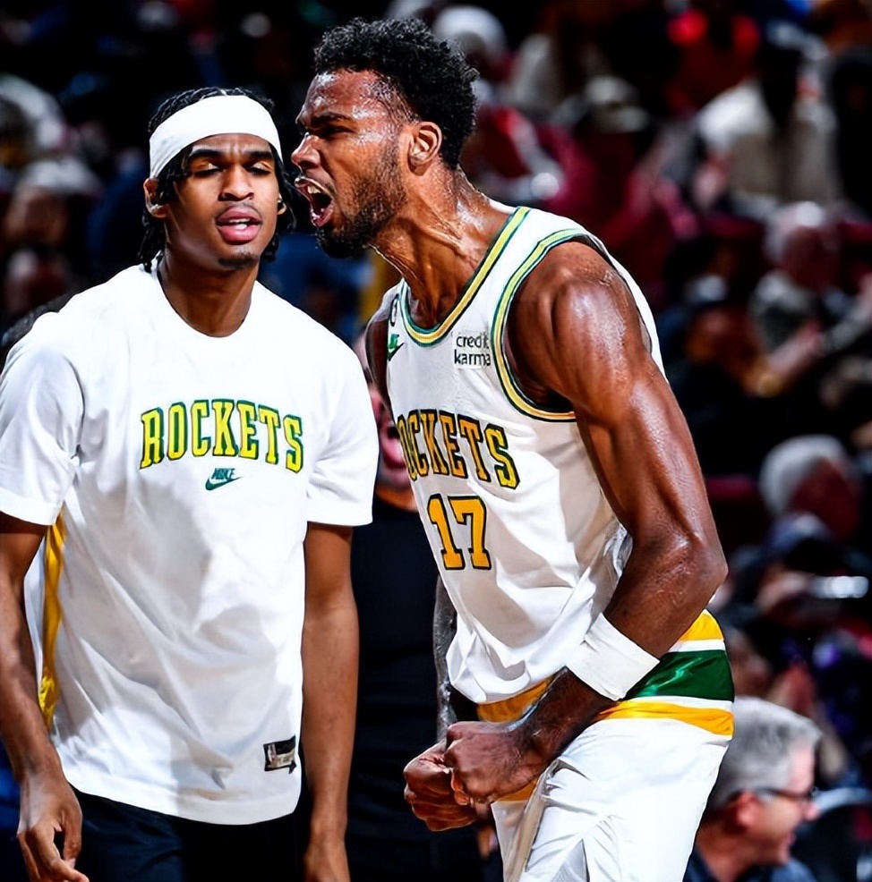 哈登轰31+7+976人胜热火扳平比分,哈登火箭60+三双