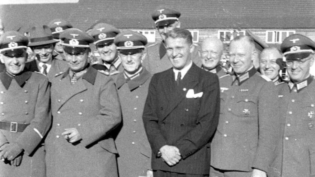 美苏冷战首次交锋，瓜分纳粹德国遗产，竟然埋下苏联解体伏笔？