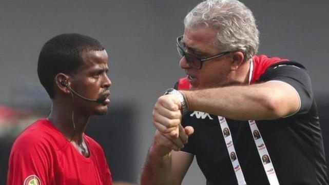 深度解读非洲杯最大闹剧：“黑哨”、中暑还是自作自受