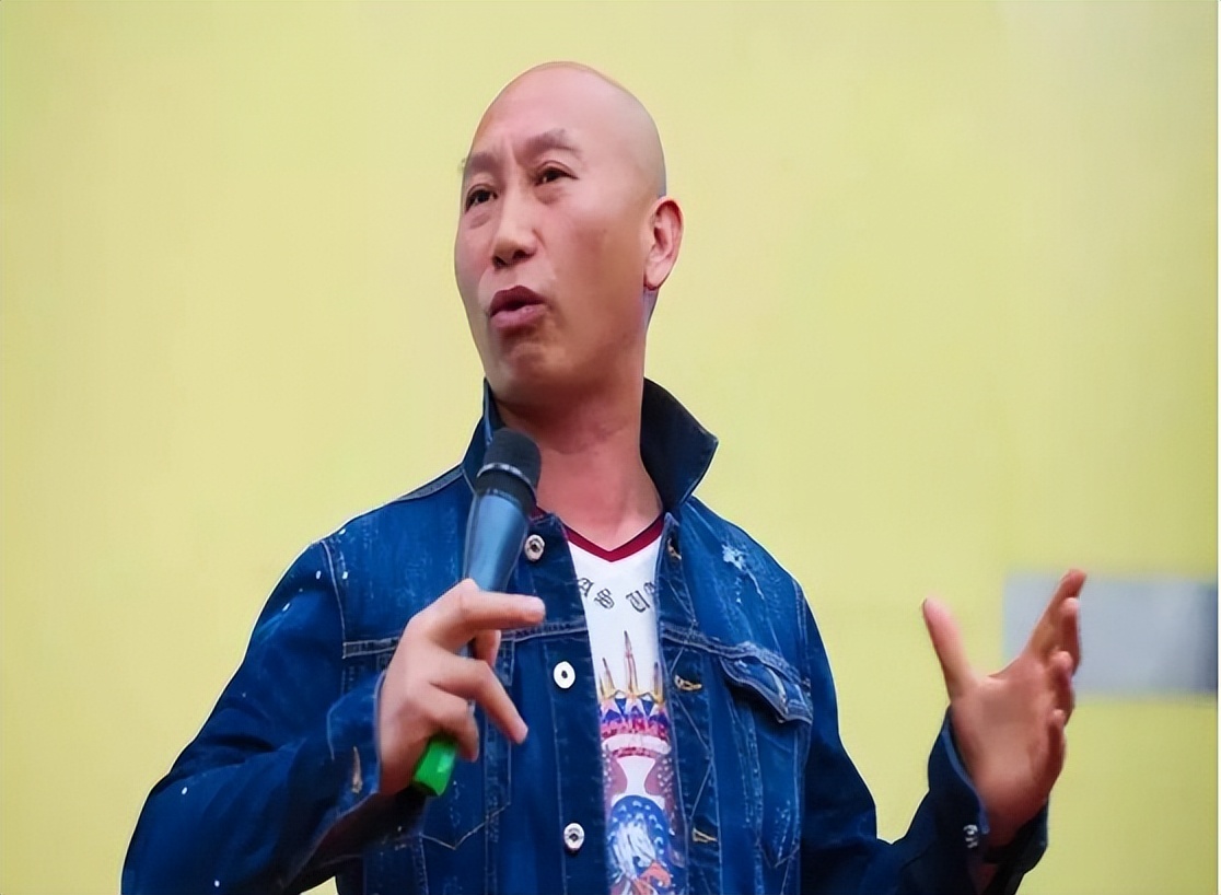 周黑鸭净利润暴跌背后的资本迷局,周黑鸭是哪家上市公司