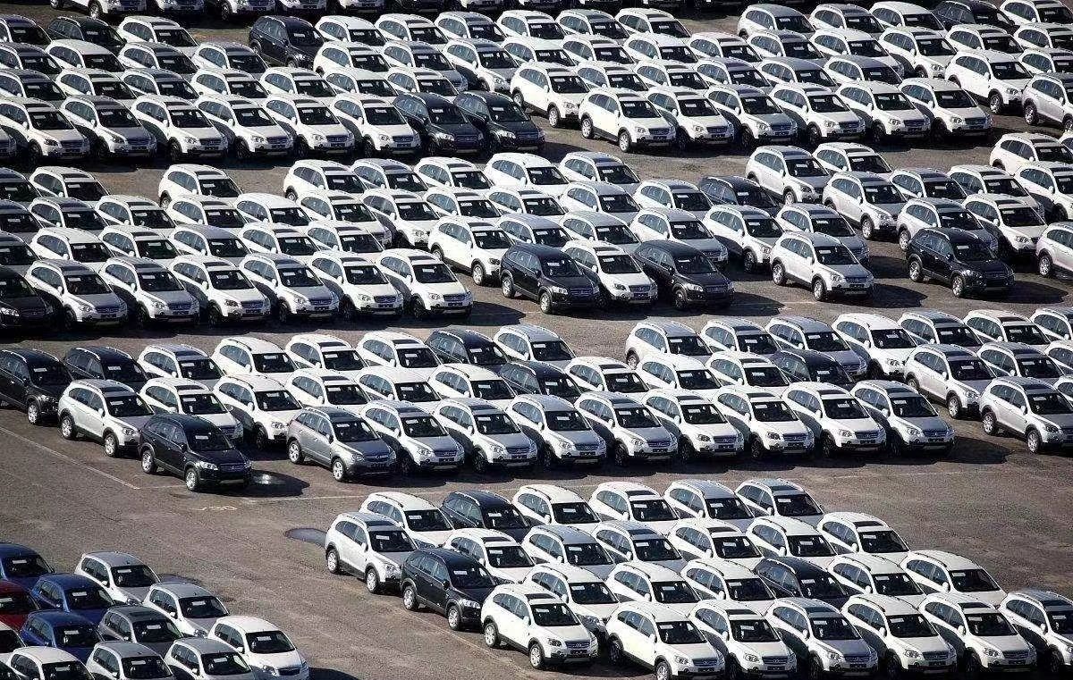 新能源汽车销量低微,新能源汽车是否跌价了