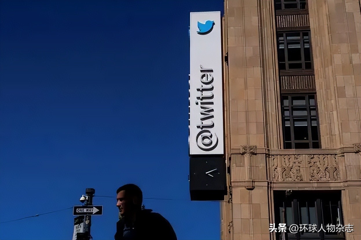 马斯克发推称自己已买下twitter,马斯克是低价还是高价购买推特