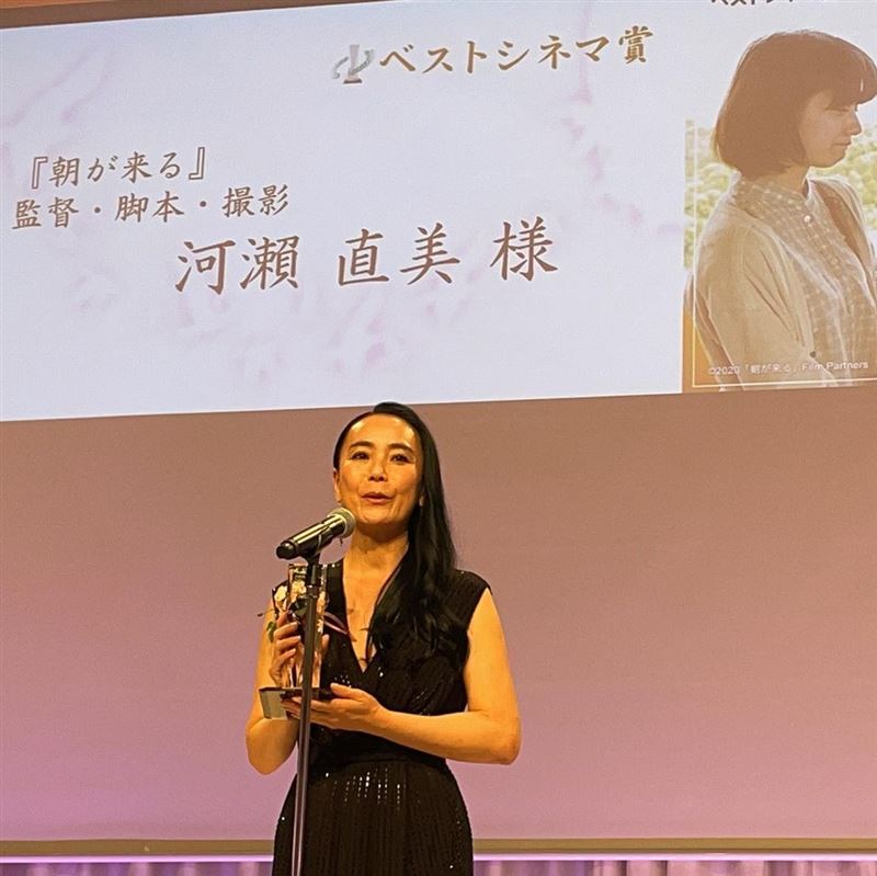 日本著名女性艺人被爆出轨,日本女星被曝出轨导演