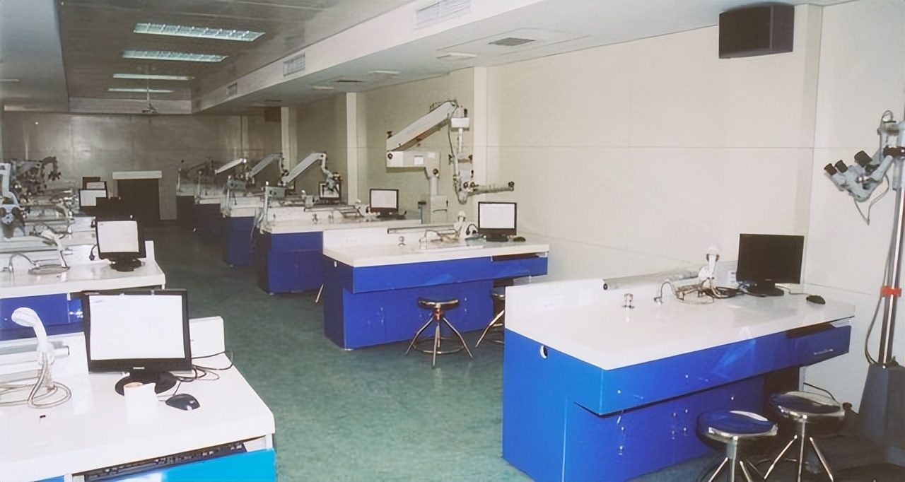 日本高中女生被老师杀害,日本高三女学生惨遭杀害