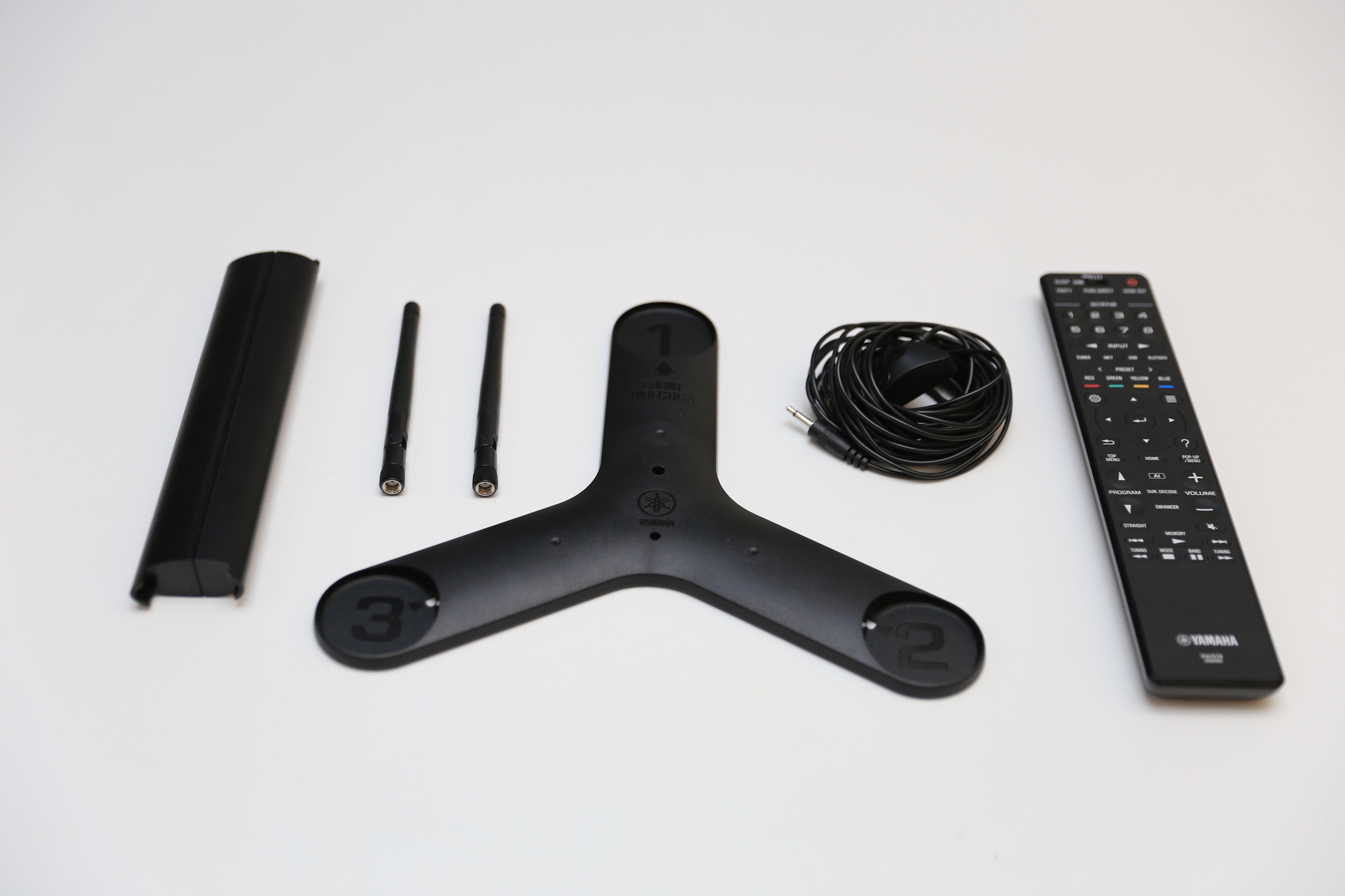 188寸家庭影院再升级7.1.4全景声，雅马哈旗舰RX-A8A评测