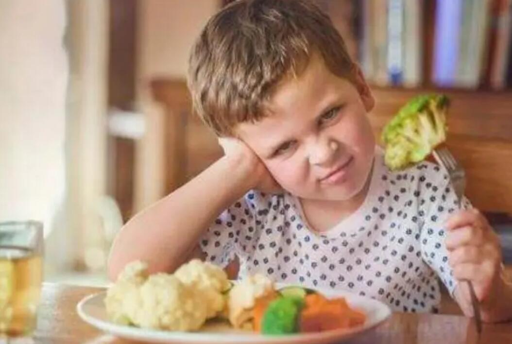 阻碍孩子发育,家长错误的做法影响孩子长身高