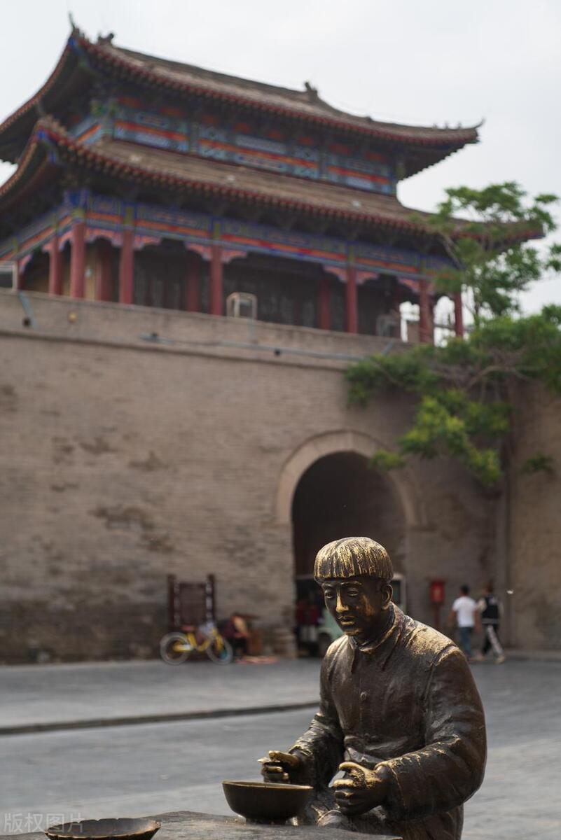 一生至少要去一次的中国最美古镇，这33个全部去过，人生就完美了