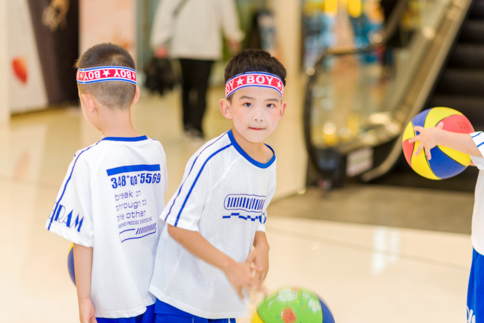 安宁狂潮吾悦活动视频,狂潮吾悦8.6舞蹈海选