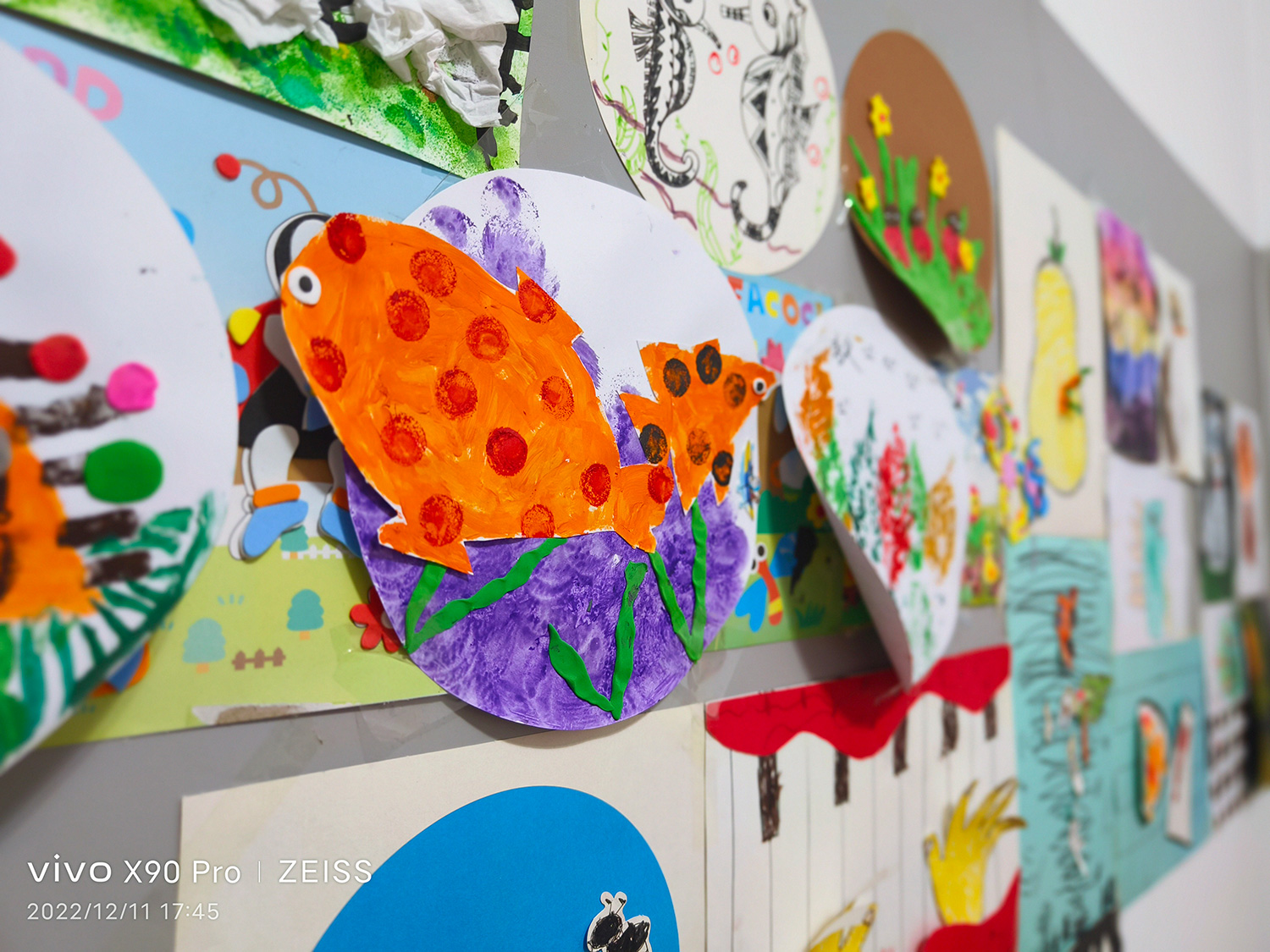 华为mate50和vivox90pro人像对比,华为mate50与vivox90pro拍照对比