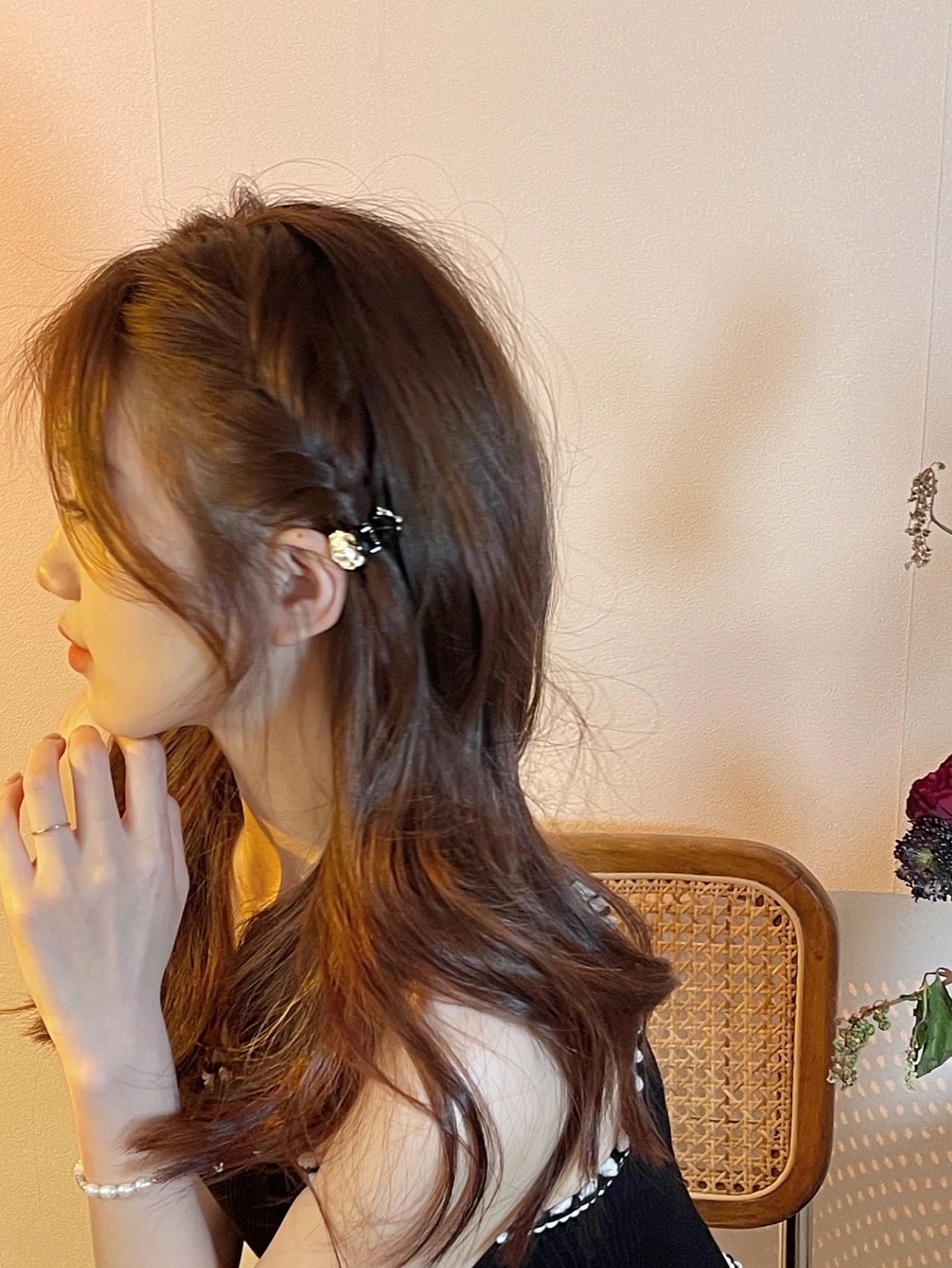 可爱圆脸发型扎法步骤,可爱甜美辫子扎法