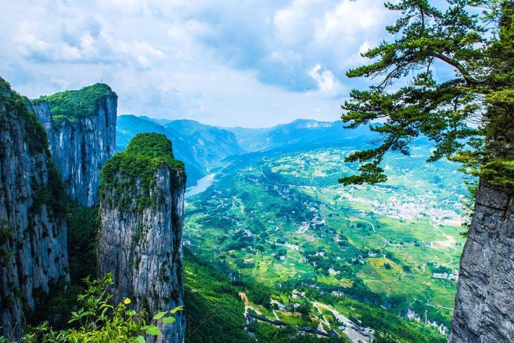 恩施旅游五一去哪里玩好,五一去恩施鳝孔坝风景好吗