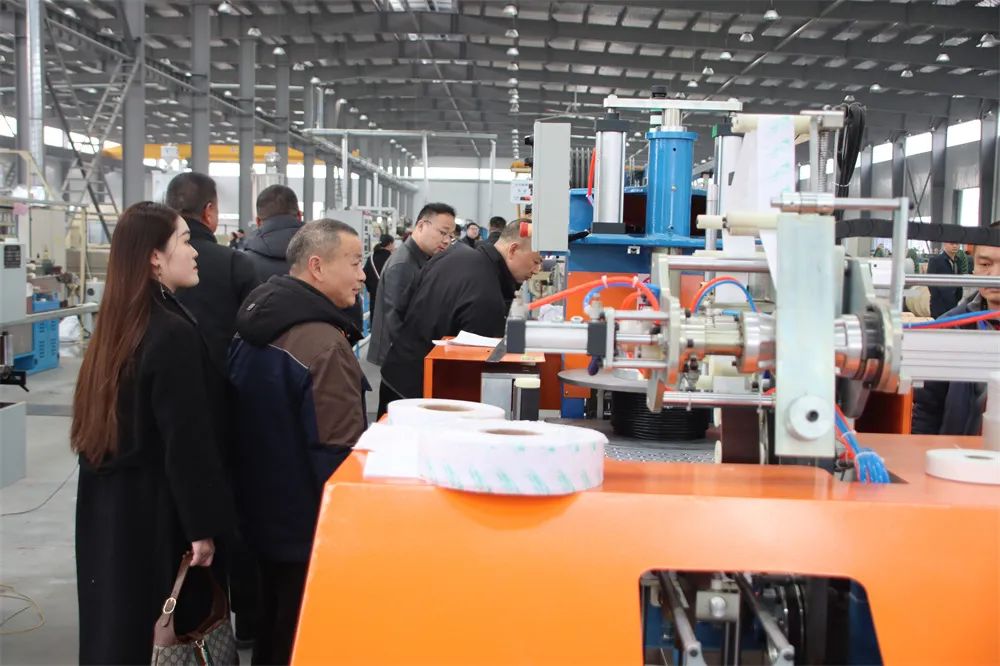 LASUN,联信品牌2023年代理商大会胜利召开