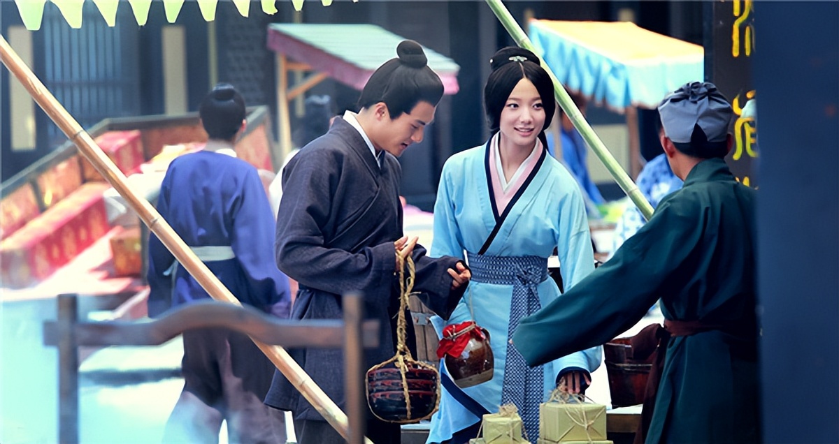 朱熹问学生：为啥叫“买东西”不是“买南北”？10岁小孩一语说破