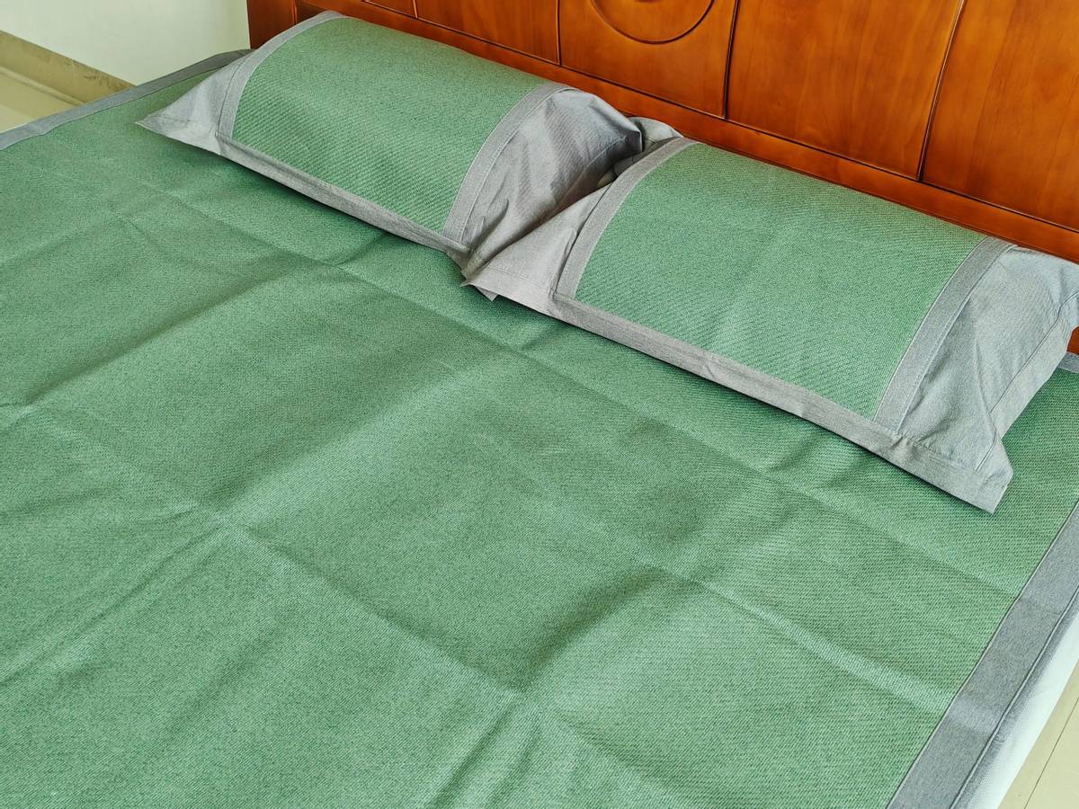 艾草驱蚊凉席1.35米,双面冰藤艾草驱蚊席