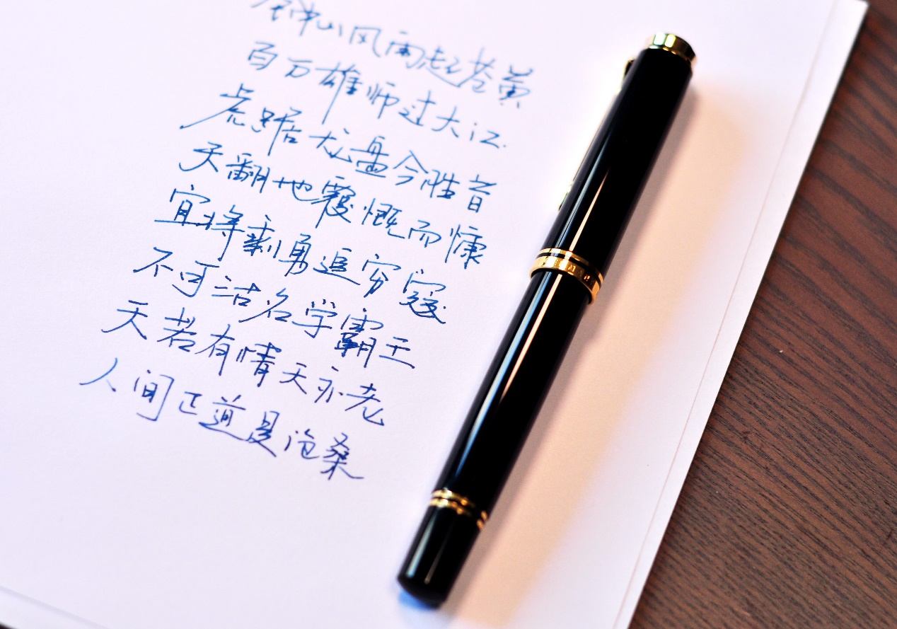 上海年入100万中年大叔,年入十万的中年男人