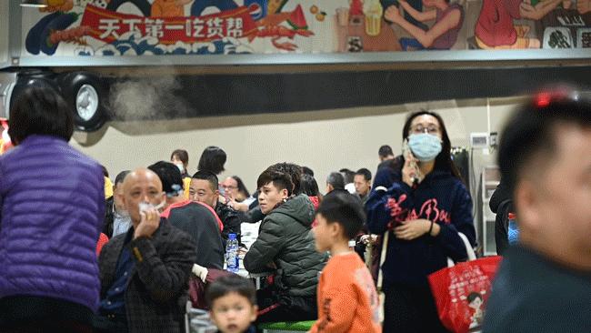 “搞什么，这大排档开到9点，老板就叫我走？”