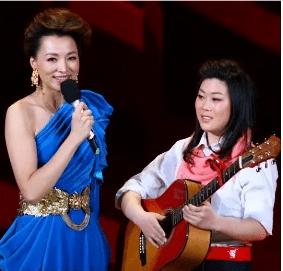 12年前，“西单女孩”走红后突然“销声匿迹”，她究竟去了哪里？