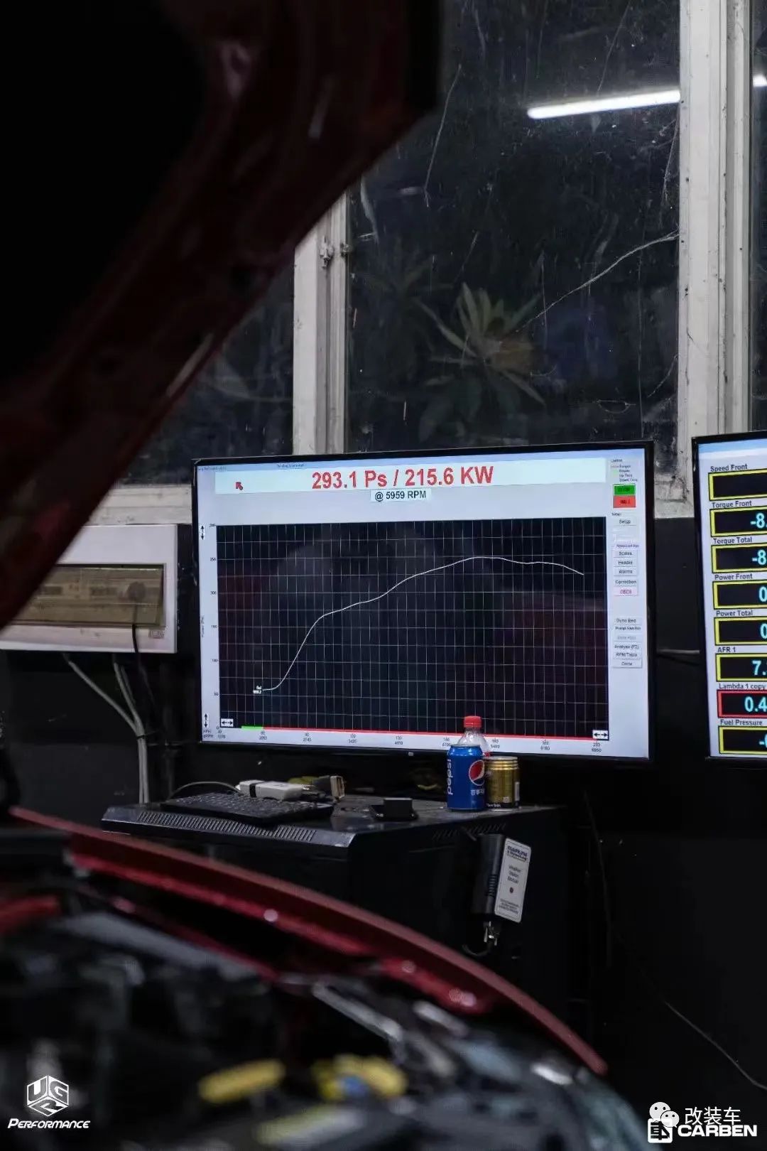 竞技走街范的大众8代高尔夫GTI，上午提车、下午改装